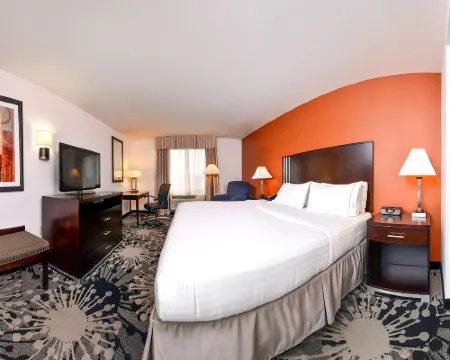 Holiday Inn Express & Suites GREENFIELD by IHG Hotels in Greenfield