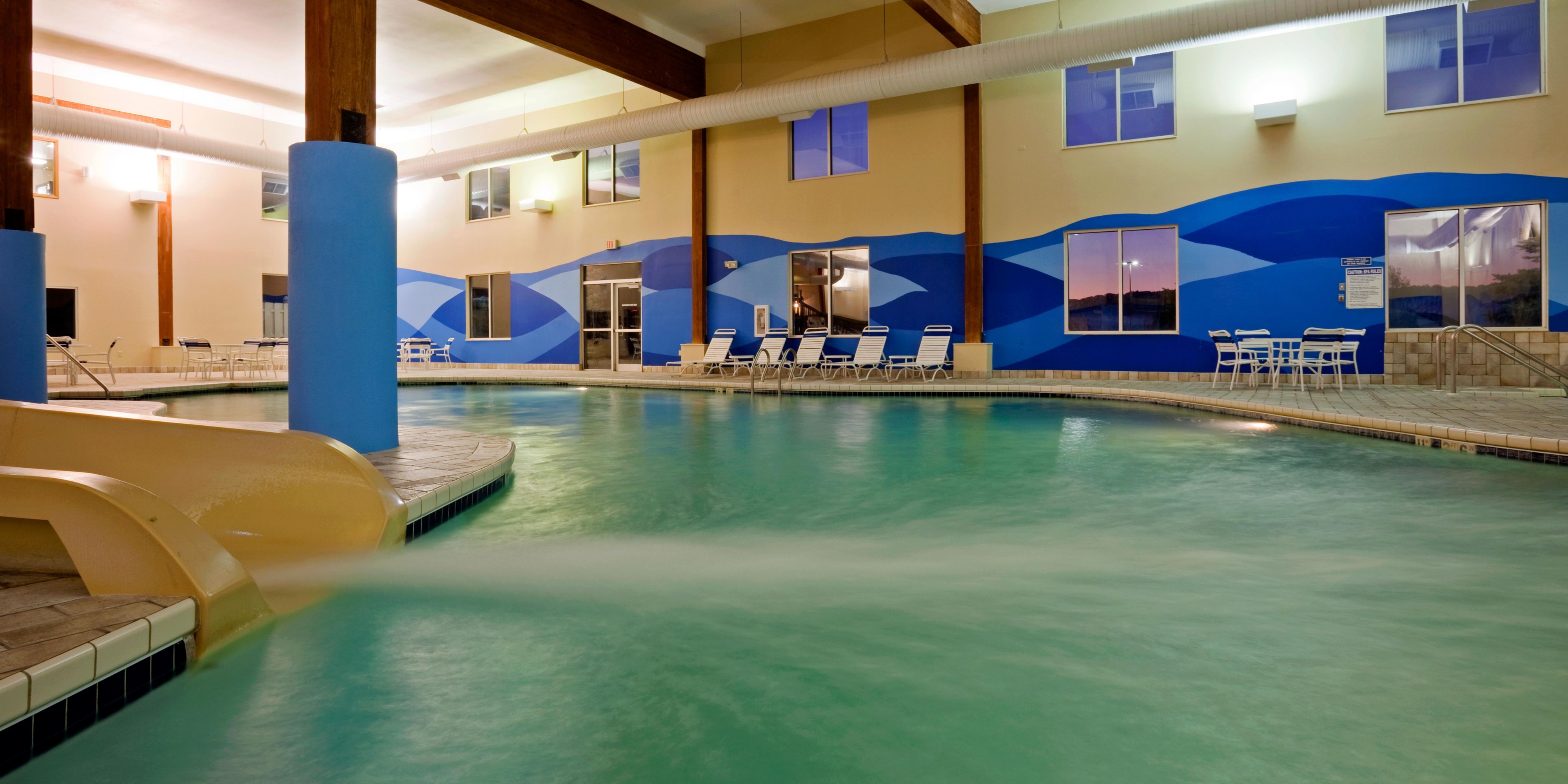 Holiday Inn Express Wisconsin Dells, an Ihg Hotel