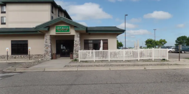 Motel 6 Owatonna, MN - Near Medical Center