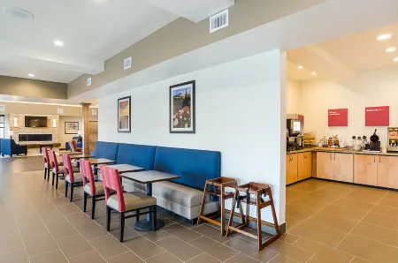 MainStay Suites Near Denver Downtown