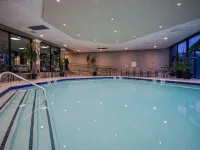 Crowne Plaza NEWARK AIRPORT by IHG - Ramah keluarga