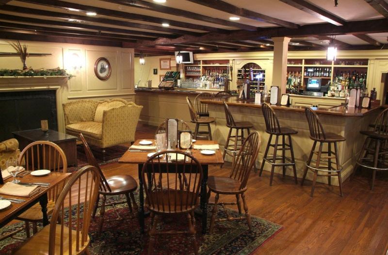 Publick House Historic Inn and Country Motor Lodge photo 4