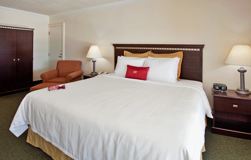 Radisson Hotel Lenexa Overland Park