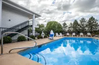 Quality Inn Johnson City I-26 Exit 17 Hotels in Johnson City