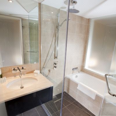 Deluxe Room Dorsett Shepherds Bush London Promo Code