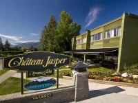 Chateau Jasper Отели рядом с достопримечательностью «Лейк Аннет Бич»