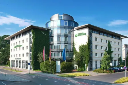 Wyndham Garden Hennigsdorf Berlin Отели в г. Фельтен