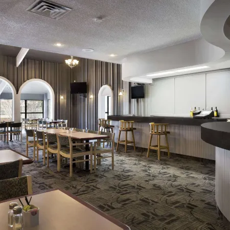 Clarion Pointe