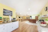 Simple Rewards Inn