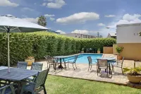 Haven Marina Motel Hoteles en Glenelg