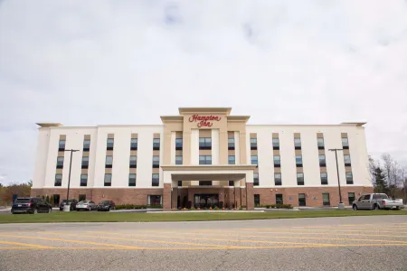 Hampton Inn Big Rapids Отели в г. Биг Рапидс
