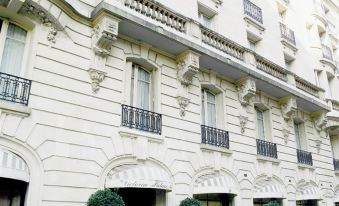 Victoria Palace Hotel