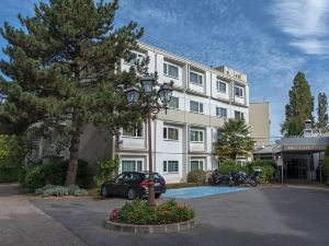 Mercure Paris Sud les Ulis-Courtaboeuf