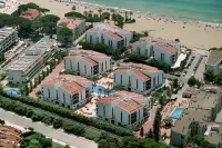 Pins Platja Apartments