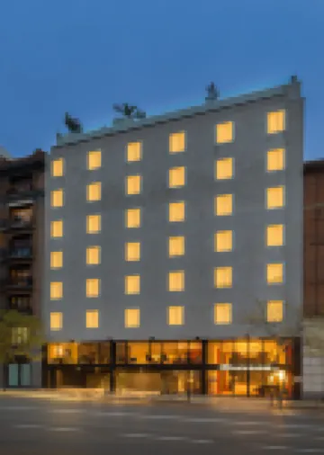 H10阿爾卡拉門旅館