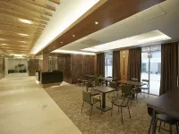 โรงแรมรอยัล สแควร์ โซล โรงแรมใกล้Sinmok-dong