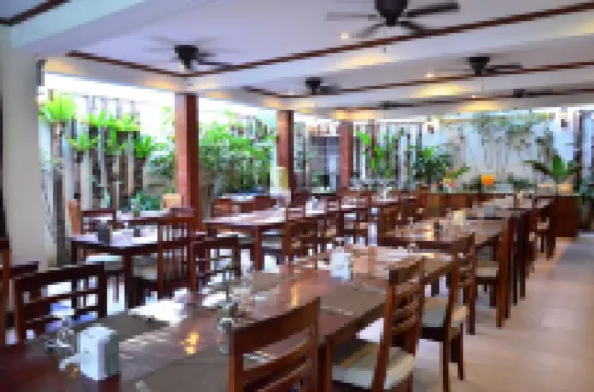 イピル スイーツ エル ニド