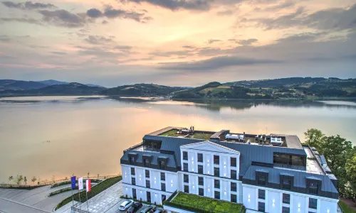 Heron Live Hotel Marina & Spa