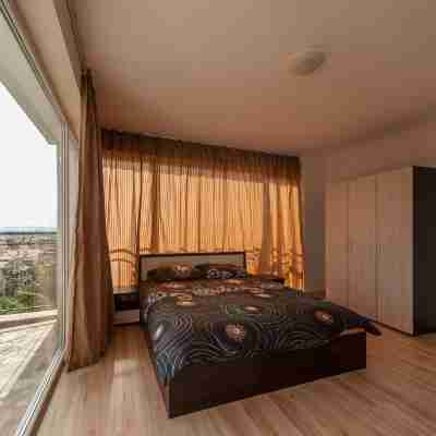 Roel Residence Rooms