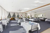 Byer Fountain Motor Inn Hotels in Holbrook