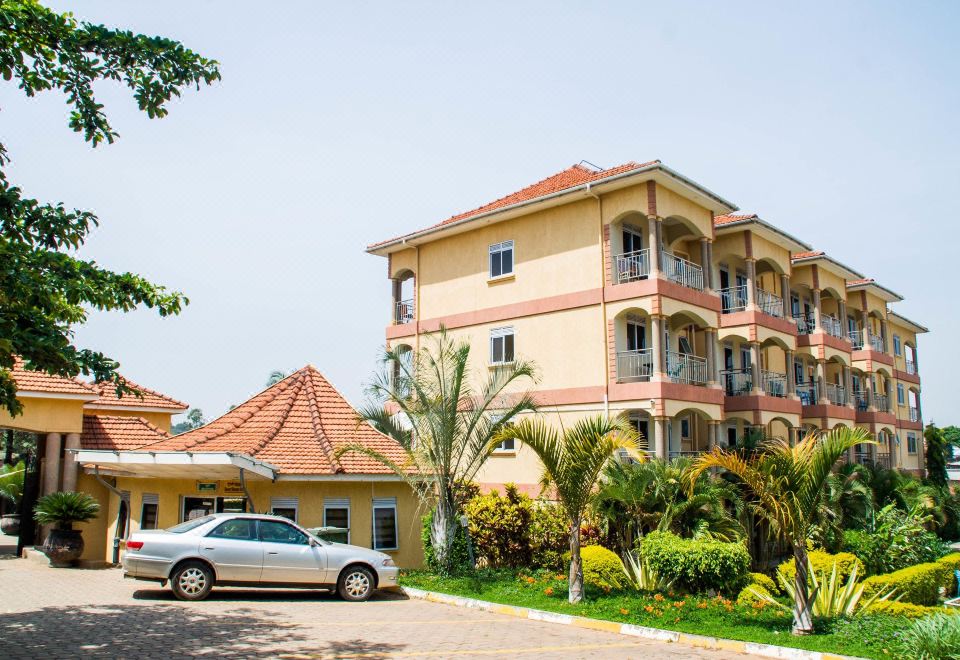 Desert Breeze - Housity