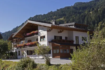 Hotel Ennskraxblick Hotels in Kleinarl