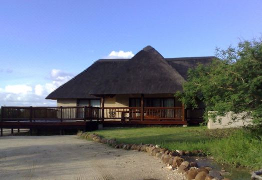 Hidden 2-Bedroom Gem In A Quiet Wildlife Estate - Housity