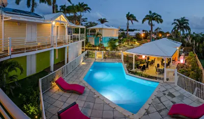 Majesty Palm Hôtel Các khách sạn gần Pointe des Chateaux