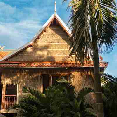 Ganesha Kampot Resort Hotel Exterior