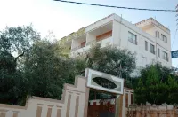 Al-Jabal Castle Hotel - Ajloun