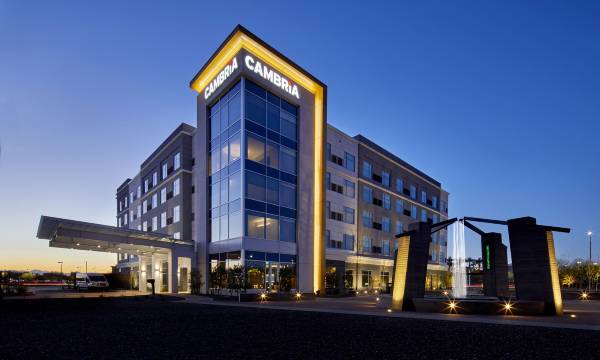 Cambria Hotel Phoenix Chandler - Fashion Center