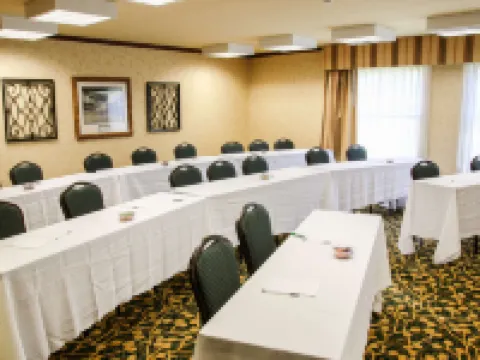 Wingate by Wyndham Baltimore BWI Airport Hotels in Linthicum Heights