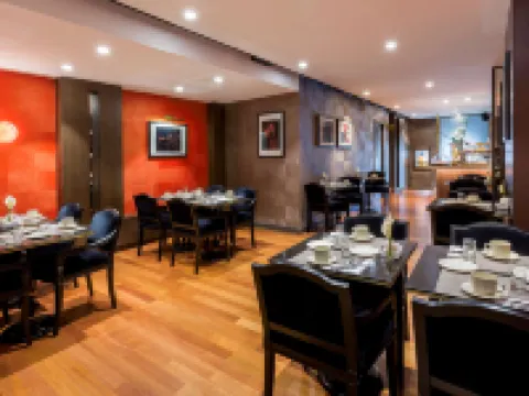 Best Western Premier Hotel de la Poste  Spa Hoteles en Troyes