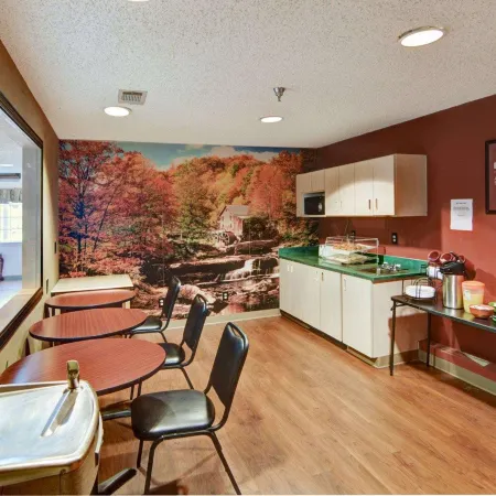 Rodeway Inn & Suites Lewisville I-35