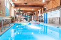 Comfort Inn - Pools
