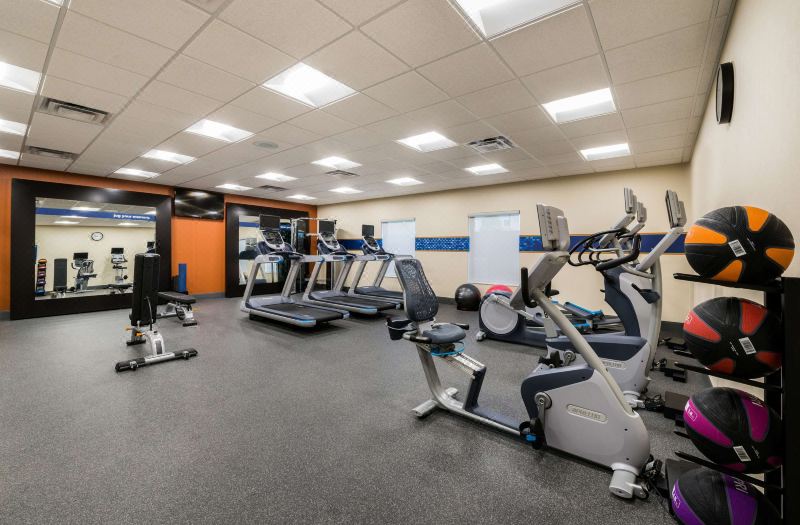 Hampton Inn & Suites Detroit/Wixom photo 2