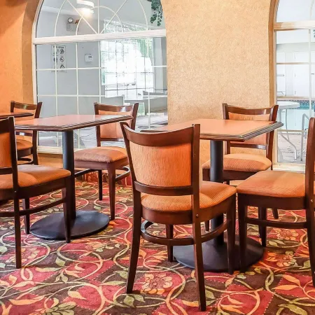 Quality Inn & Suites Roswell North