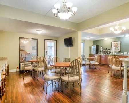 Quality Inn & Suites Ridgeland