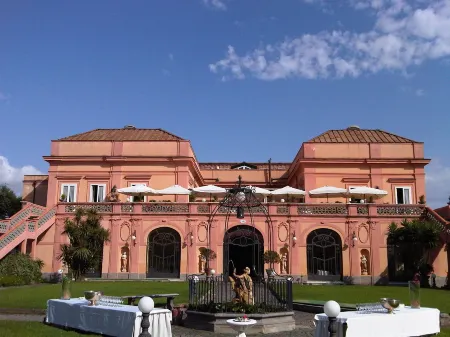 Villa Signorini Hotel Отели рядом с достопримечательностью «House of Neptune and Amphitrite»