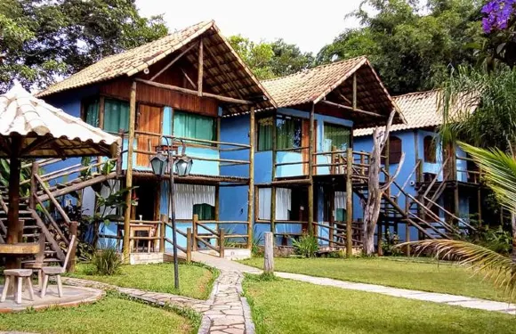 西斯內斯角落旅館