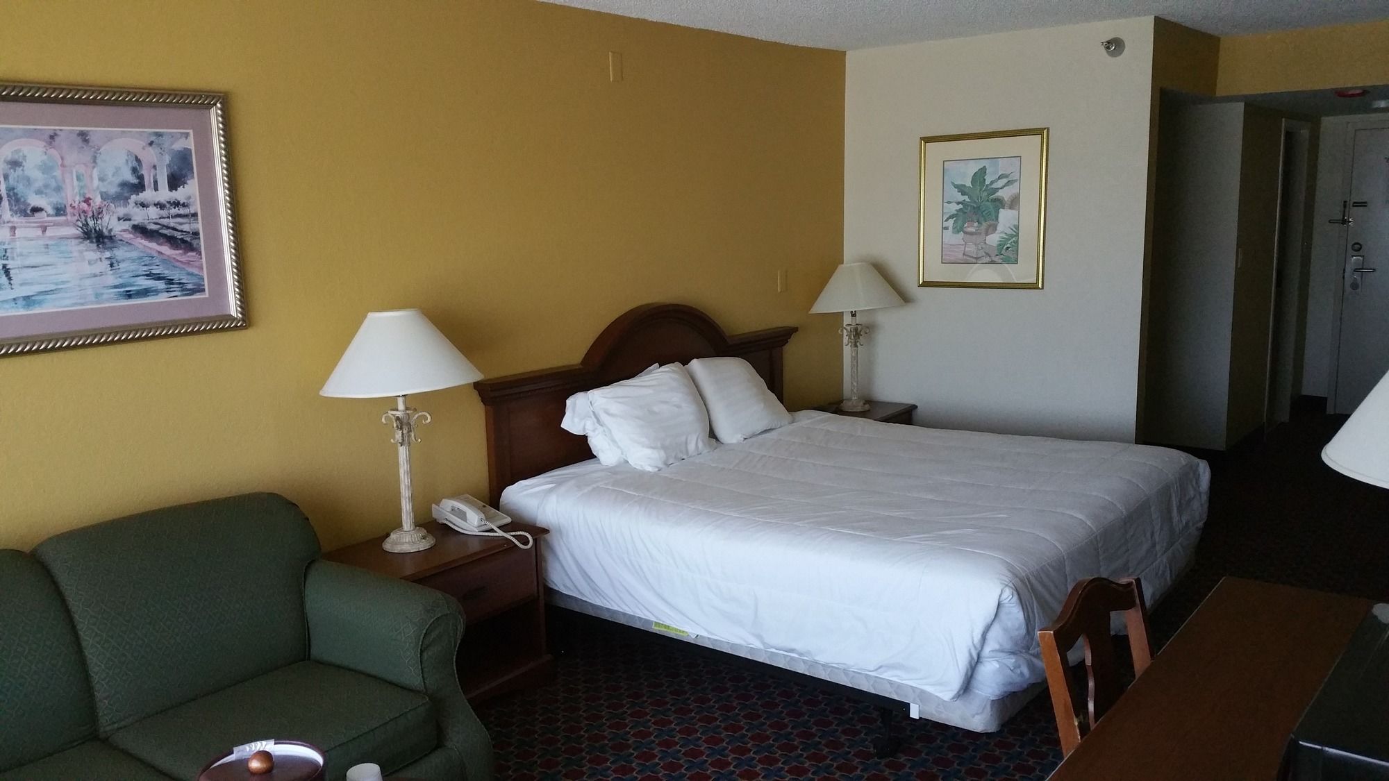 Imperial Swan Hotel and Suites Lakeland