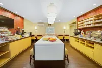 MainStay Suites Cincinnati Blue Ash Hotels in Kenwood