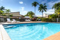 Smart Motels Bert Hinkler Hotel di Sharon