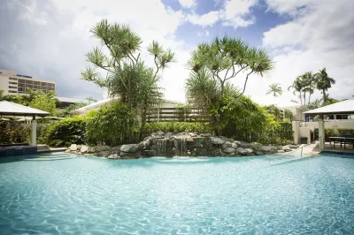 Mantra Esplanade Hotels in Cairns