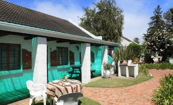 Pelican Lodge Guesthouse