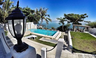 Kandugyap House by the Sea - Housity