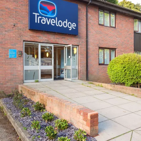 Travelodge Medway M2 Отели рядом с достопримечательностью «Стадион «Пристфилд»»