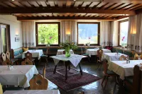 Hotel - Restaurant Schöne Aussicht Hotels in Gemeinde Eugendorf