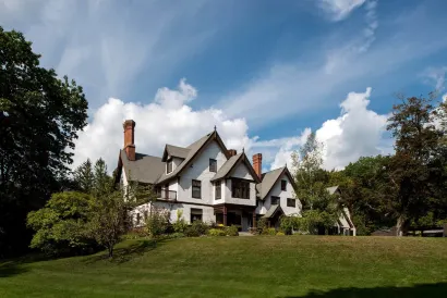 Manor House Inn