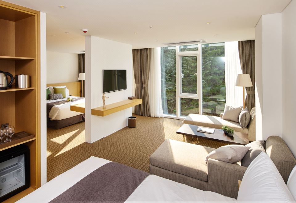 3. 낙산비치호텔..